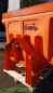 Preview: HILLTIP IceStriker 1150TR Traktoren-Kombistreuer in Orange mit Vorbefeuchtung, Streusymmetrieverstellung, Leerstandssensor und Beleuchtungskit